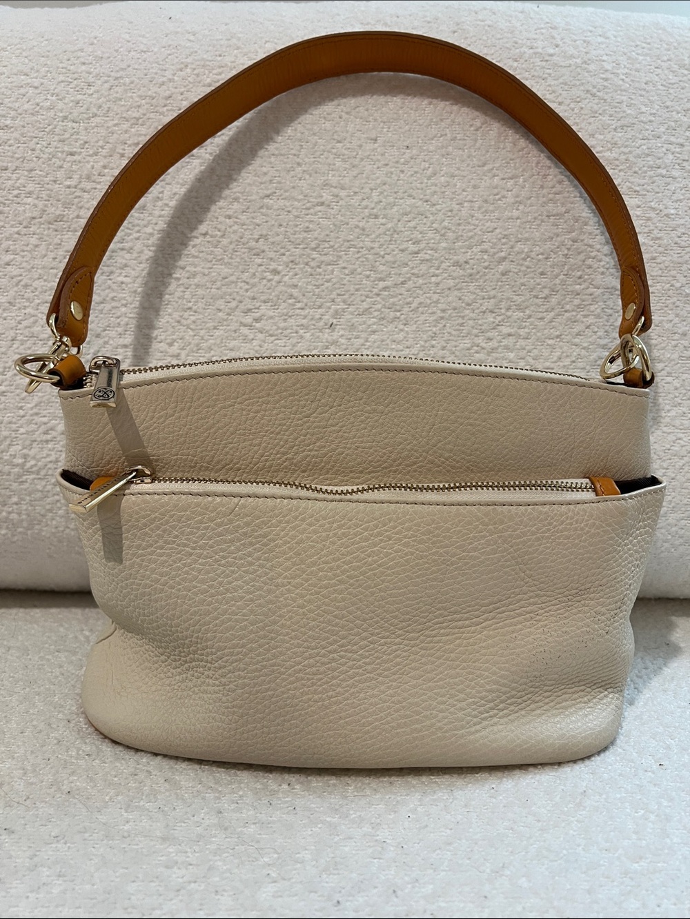 Divina Firenze Lilla Cream Pebbled Italian Leather Triple Zip Shoulder Bag